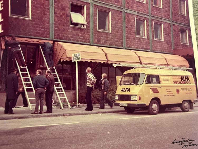 gammel-bil-alfa-sol-til-tekst gammel bil alfa sol til tekst